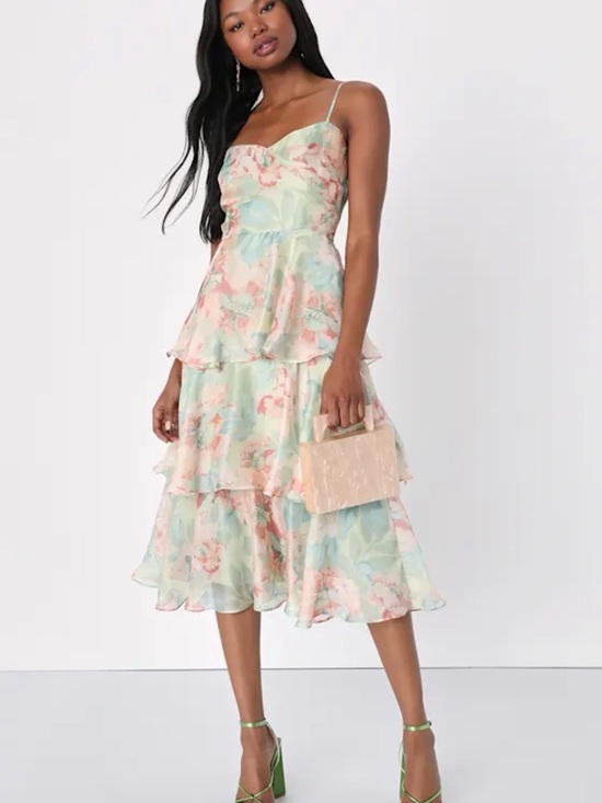 Lulus Dresses & Skirts - NWT Lulu's Pastel Mint and Pink Floral Tiered Midi Dress